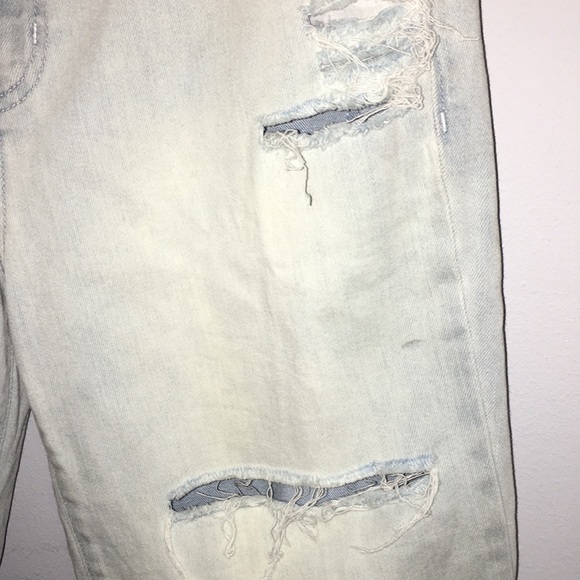 ❌❌SOLD❌❌Calvin Klein Boyfriend Jeans! - Picture 4 of 4